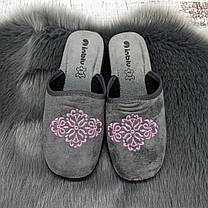Тапочки жіночі домашні Inblu сірі велюрові з вишивкою 4590-2, фото 5