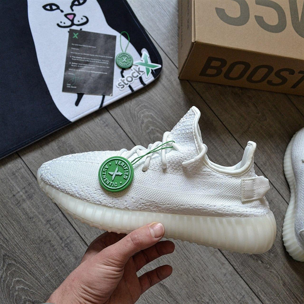 Чоловічі кросівки Adidas Yeezy Boost 350 V2 White Білі Адідас Ізі Буст 350 текстиль primeknit демісезон