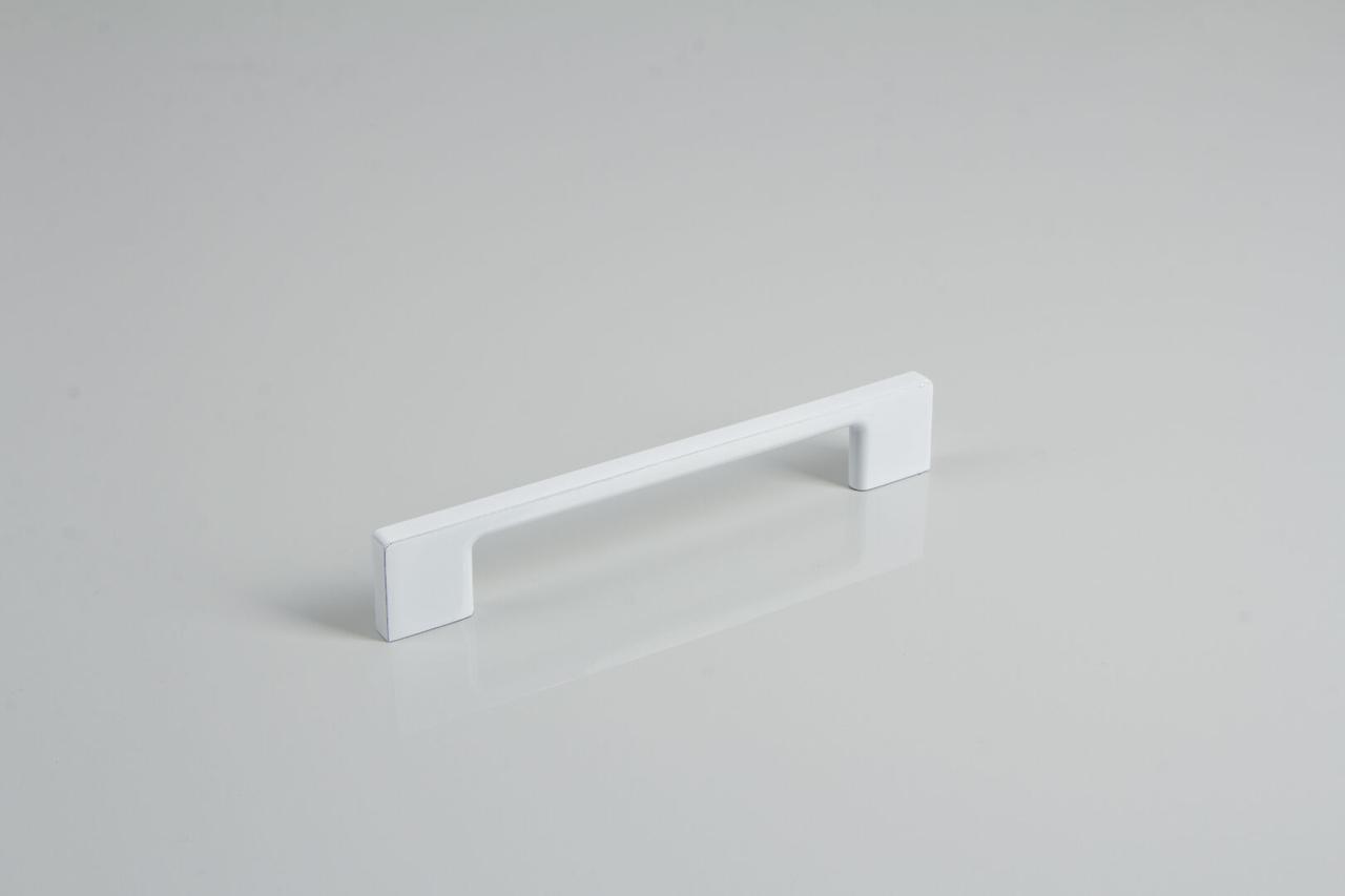 Ручка меблева UZ-819 192 мм БІЛА