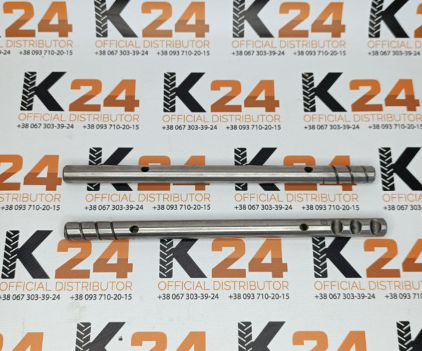 Вісь вилки перемикання передач  1-2 SKZ404-1.37.124A  240100242982