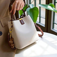 Стильна жіноча сумка з натуральної шкіри з ручкою брендова міні сумочка через плече на подарунок дівчині