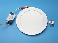 Світлодіодний світильник стельовий врізний круглий 12W 3000K метал