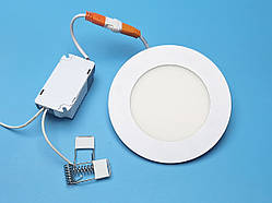 Світлодіодний світильник стельовий врізний круглий 6W 3000K метал