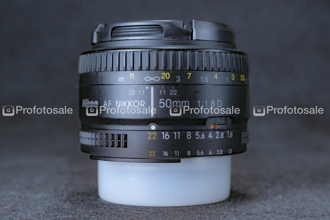 Об'єктив Nikkor AF 50mm f/1.8 D