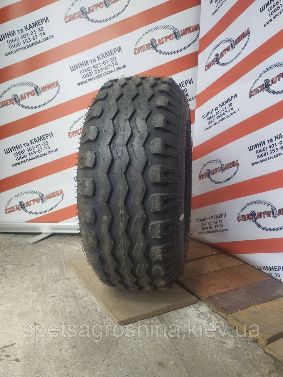 Шина 11.5/80-15.3 Alliance 320 12PR TL