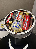 Подарунковий бокс «Татку, ти найкращий у Всесвіті» | Набір із горнятком та солодощами