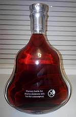 Муляж коньяку Hennessy Paradis 0.7 л — реалістична бутафорія пляшки Хеннессі Параді для декору, зйомок та вітрини, фото 3