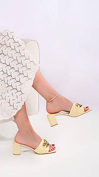 Шльопанці жіночі жовті на підборах Б1695