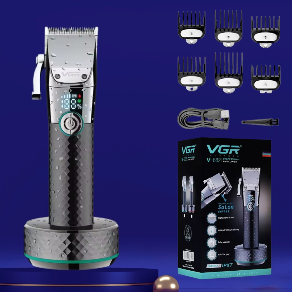 Акумуляторна машинка для стрижки волосся з підставкою VGR V-682 портативна з 6 насадками та usb зарядкою, фото 1