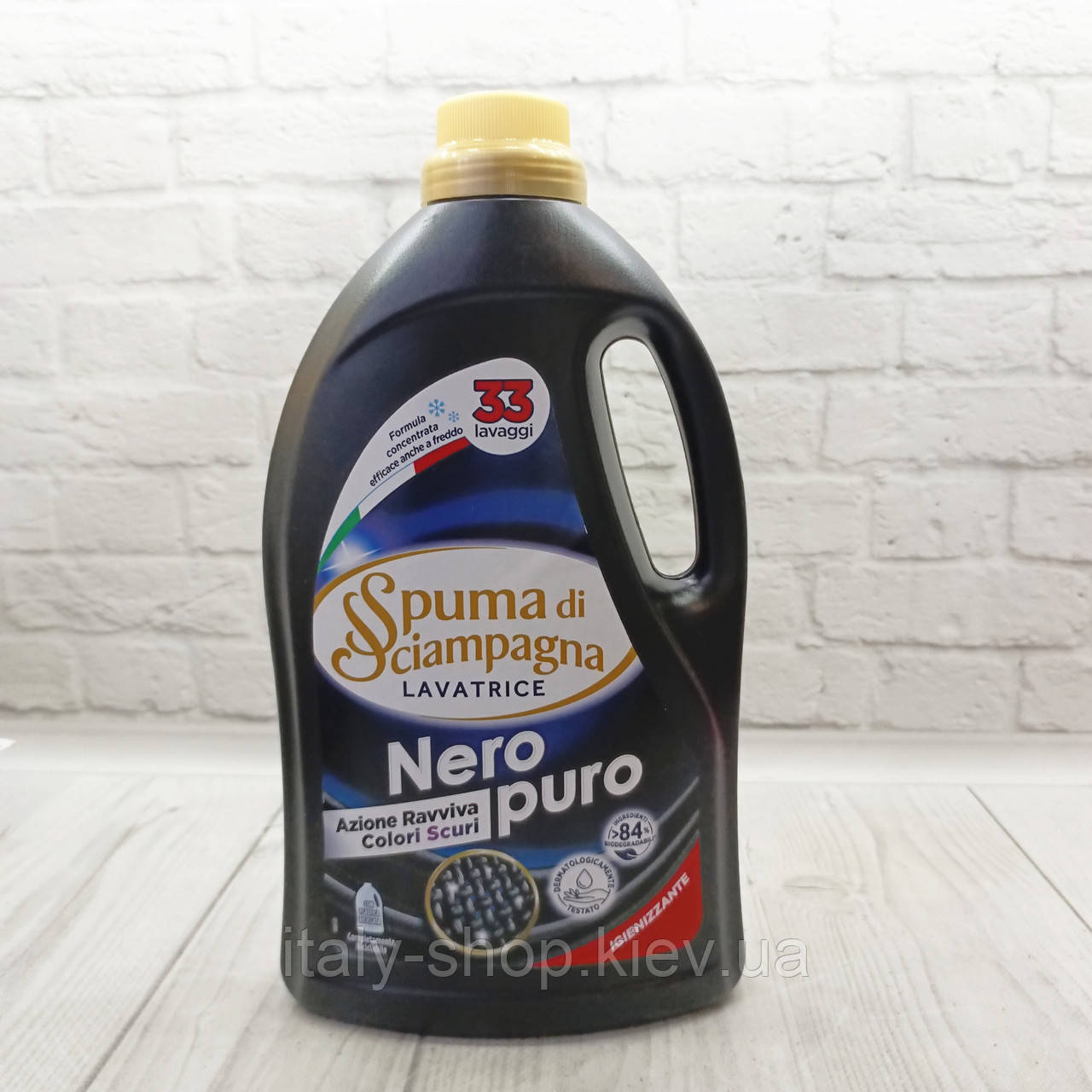 Гель для прання чорних, темних речей - SPUMA DI SCIAMPAGNA Nero Puro 1551 мл, 33 прання Італія, фото 1