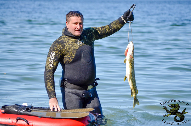 Буй Плот LionFish.sub для Подводной Охоты, Дайвинга Мини Лодка от известного бренда LionFish.sub