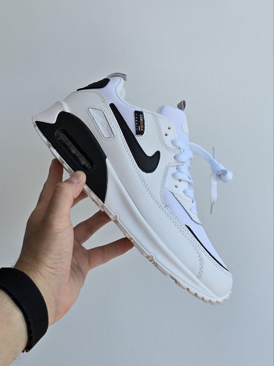 Біле чоловіче взуття Nike Air Max 90 Cordura White Black. Повсякденні чоловічі кросси Найк Аір Макс.