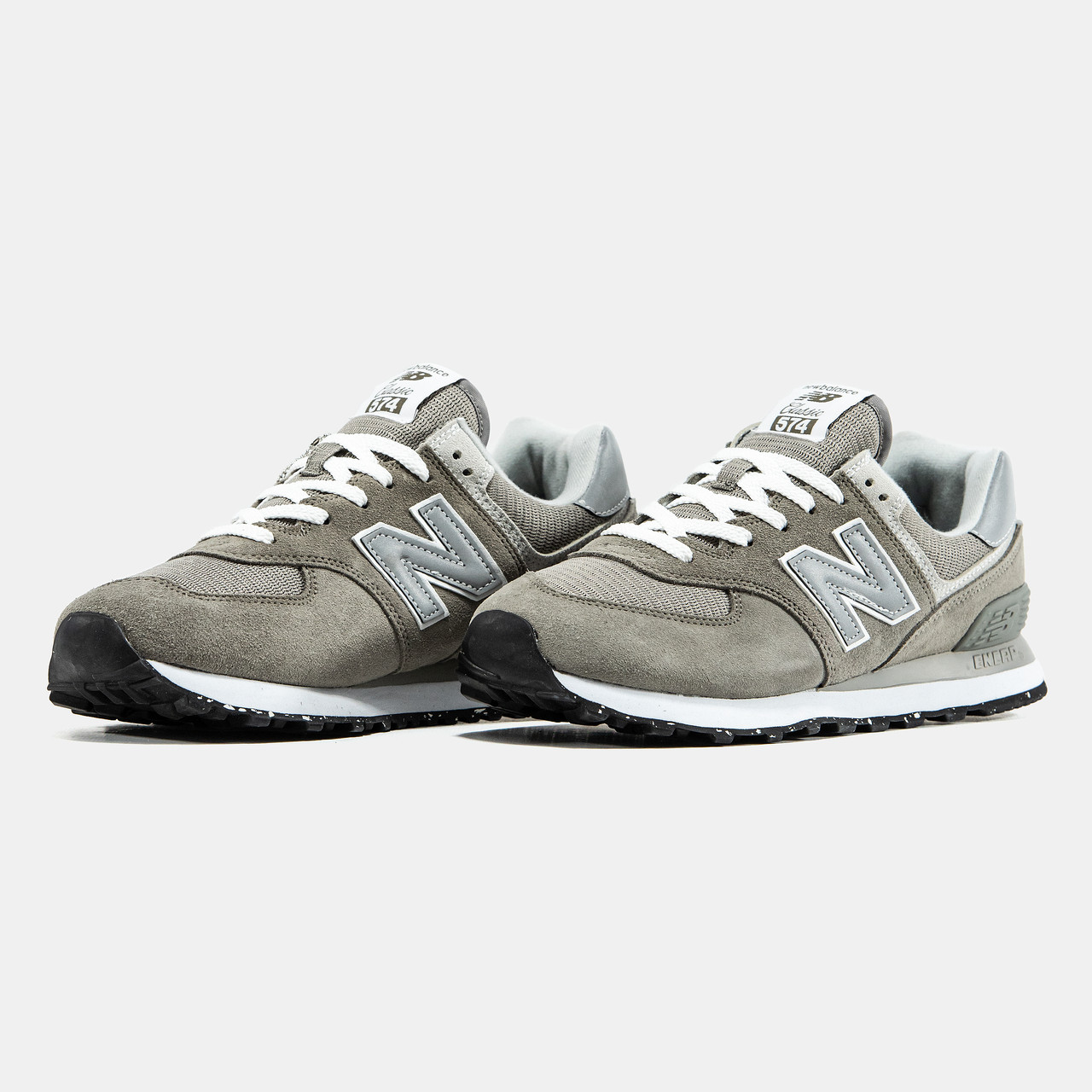 Модні чоловічі кросси New Balance 574. Стильне чоловіче взуття з рефлективом Нью Беленс 574.
