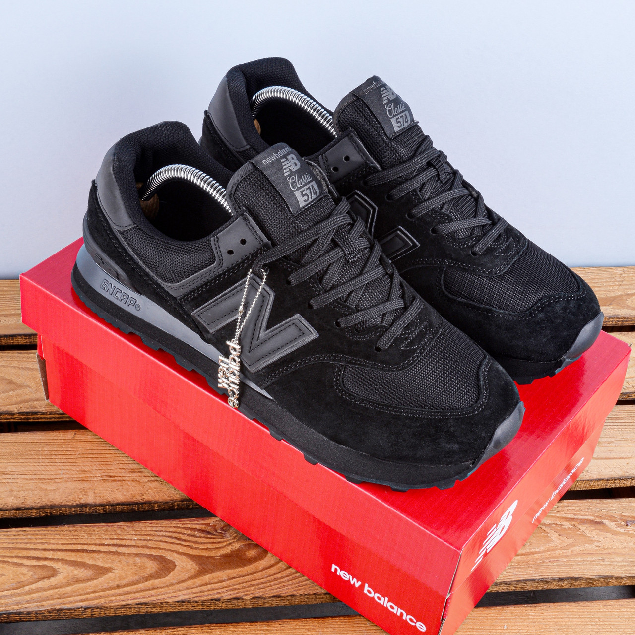 Чоловічі Кросівки New Balance 574 повністю чорні