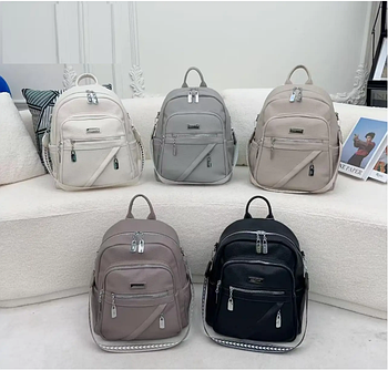 Жіночий рюкзак-сумка 37*29 см на блискавці з кишенями зі штучної шкіри в різних кольорах Fuerya