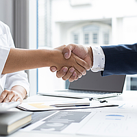 Чому важливо купувати вії у перевіреного виробника