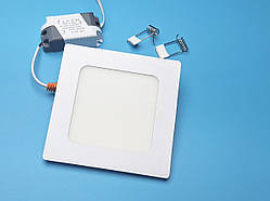 Світлодіодний світильник стельовий врізний квадратний 6W 4100K метал