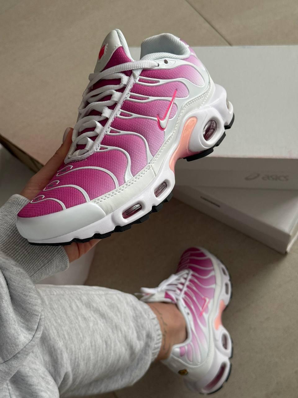 Жіночі кросівки Nike Air Max TN Plus Pink White Рожеві Взуття Найк Аир Макс Плюс якісний текстиль весна літо