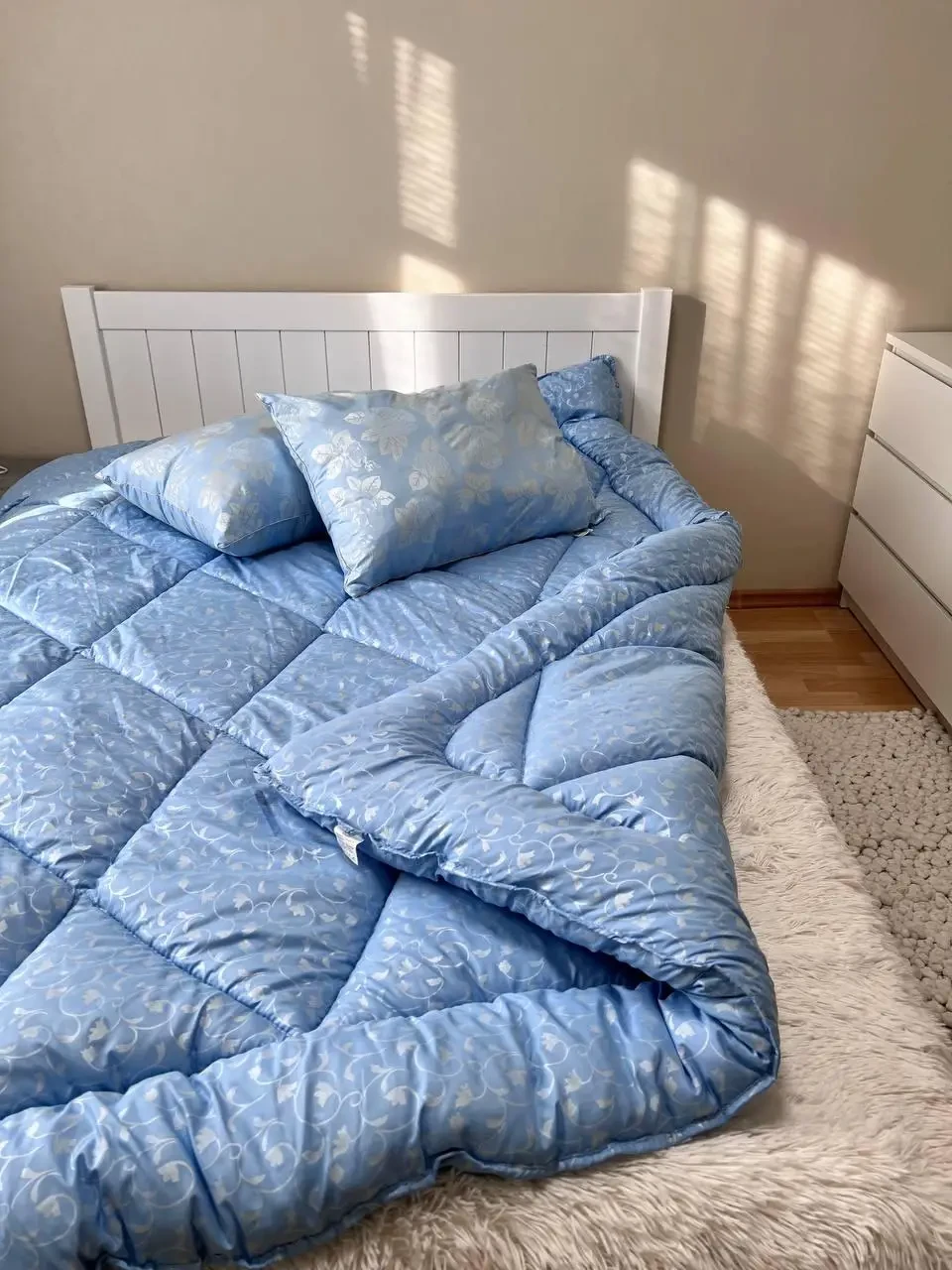 Ковдра Королева Снов полуторна Лебединий пух 145×210 см, гіпоалергенна, легка та тепла, фото 1