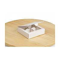 Коробка для 4 цукерок горішків солодощів зефіру, макаронс тарталеток 112×112×30 мм, біла, з прозорим віконцем