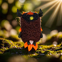 Іграшка ручної роботи з валяної вовни декоративна / Фігурка талісман для інтер'єру, фото 4