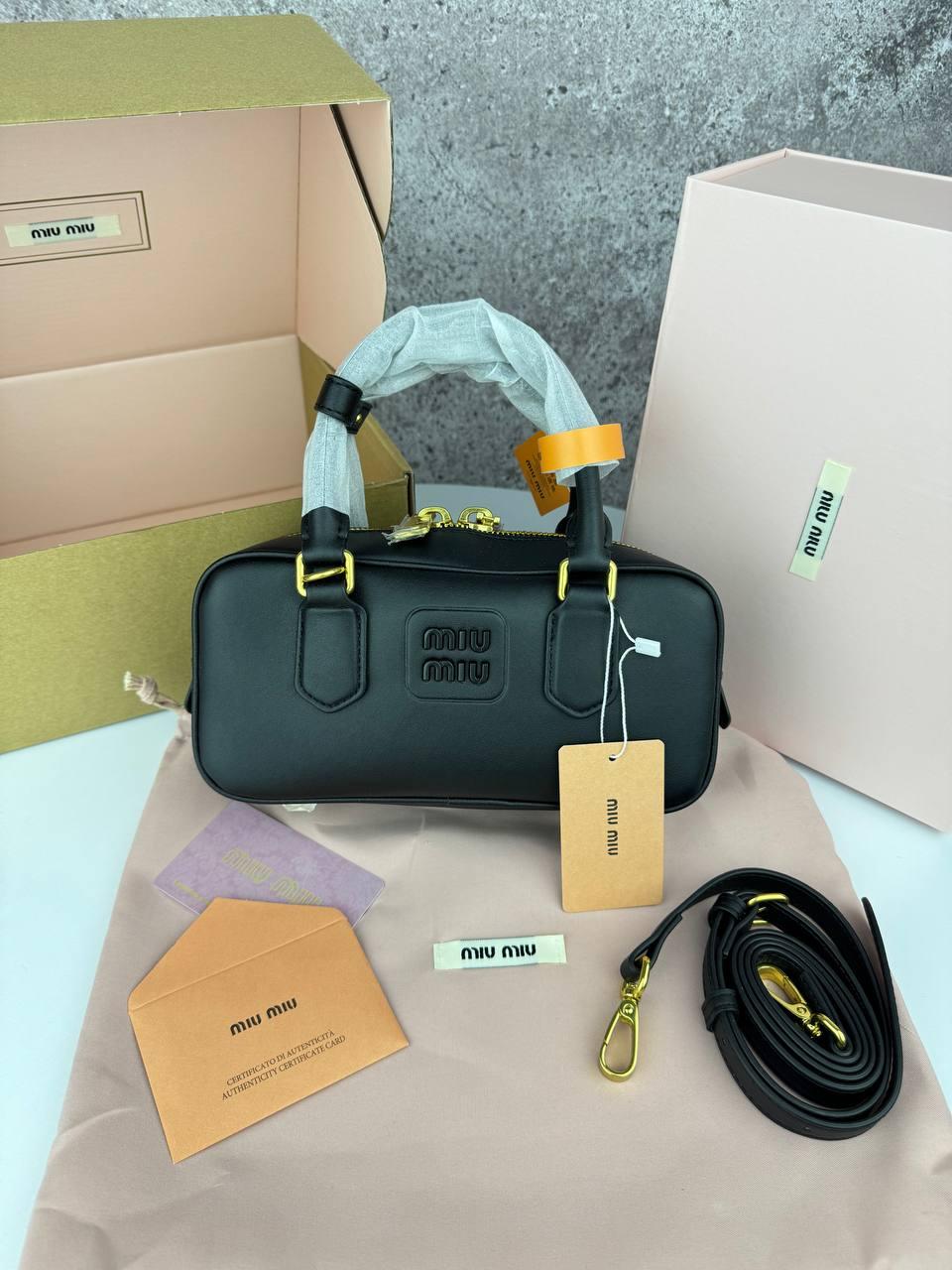 Miu Miu Black, фото 1