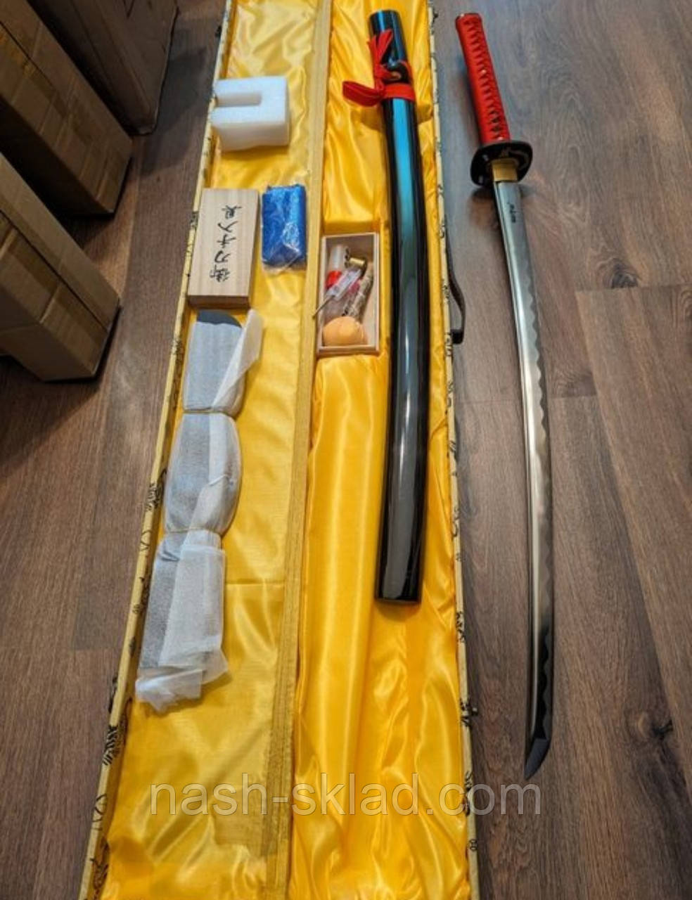 Катана Червоний Дракон, супер подарунок + підставка і дерев'яний кейс