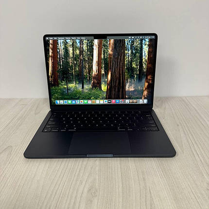 Б/в Ультрабук Apple MacBook Air 13 M3 A3113 (2024) 13.3" 2560x1664| Apple M3| 16 GB RAM| 250 GB SSD|, фото 1