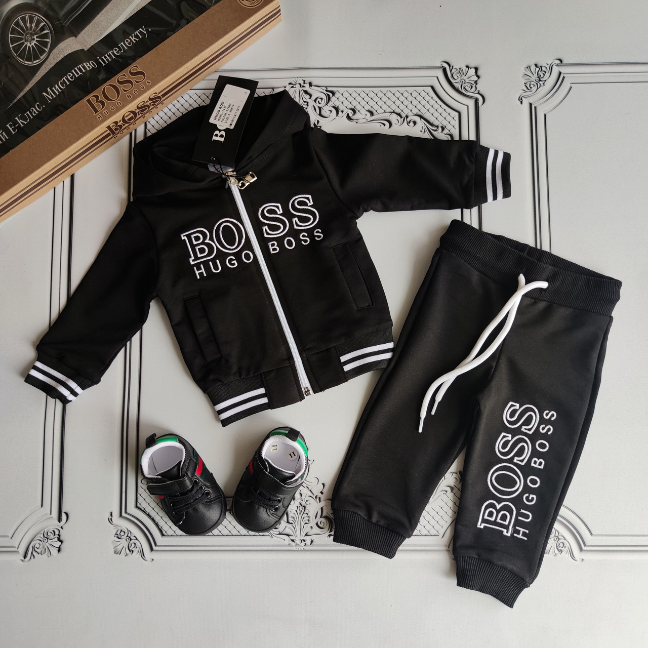 Дитячий чорний спортивний костюм з капюшоном Босс для новонароджених, фото 1