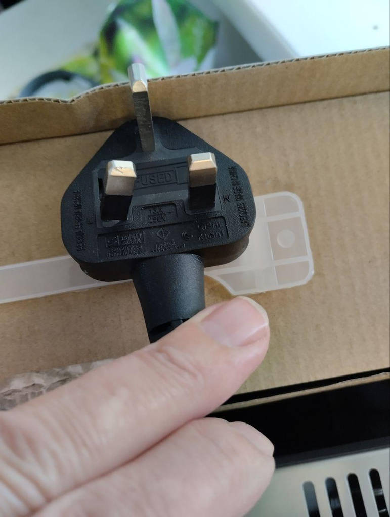 Електрична сенсорна інфрачервона плита на 1 конфорку SOKANY SK-3568 Чорна iC227 - фото покупців 1