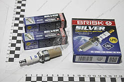 Свічка запалювання Ланос, Сенс, 8 клапанів інжектор зазор 0,7 мм з резистором під газ ключ 21 кратно 4(LR15YS) (BRISK)