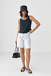 Однотонна жіноча майка з необробленою окантовкою чорна спортивна майка на літо розмір S, фото 2