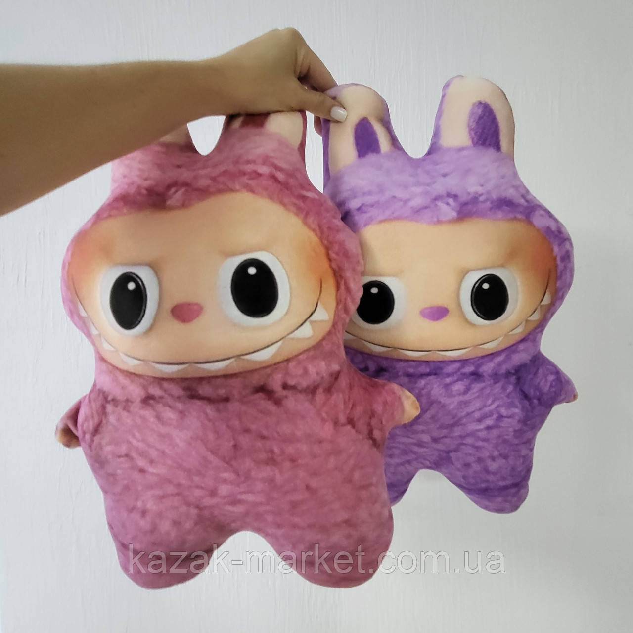 Реалістична декоративна 3д подушка Лабубу 45 см Labubu, фото 1