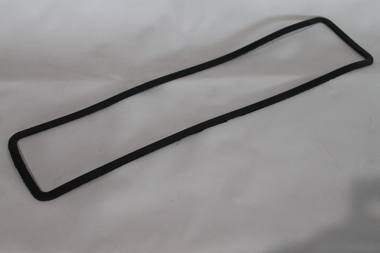 Прокладка кришки бокової (штовхачiв) Газель,Волга дв.402 (гума) (РемГума) 24-1002116-01