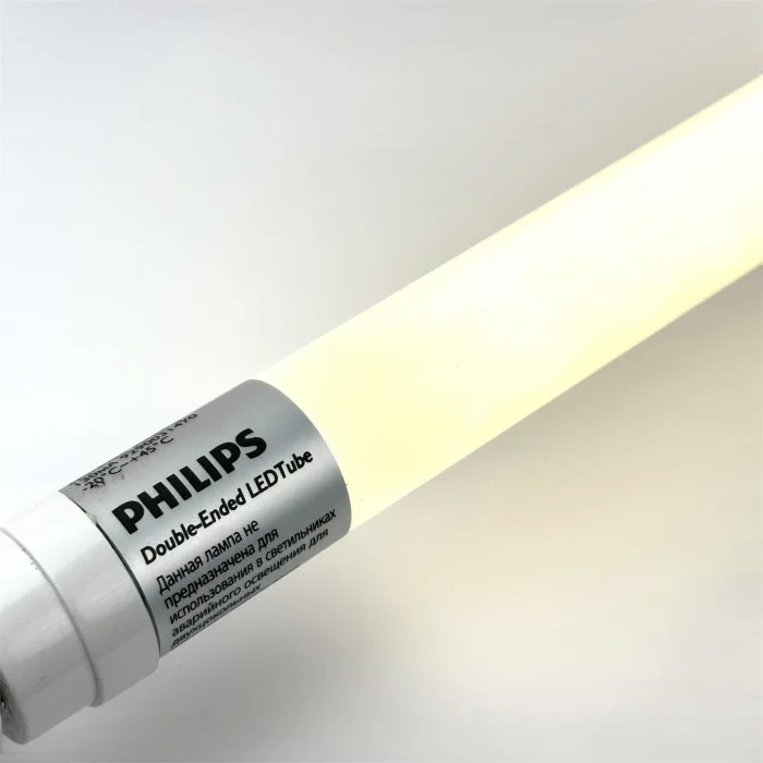 Лед лампа Philips Ledtube DE  T8 18W 1650Lm 4000К 1,2м нейтральне світло двостороннє підключення