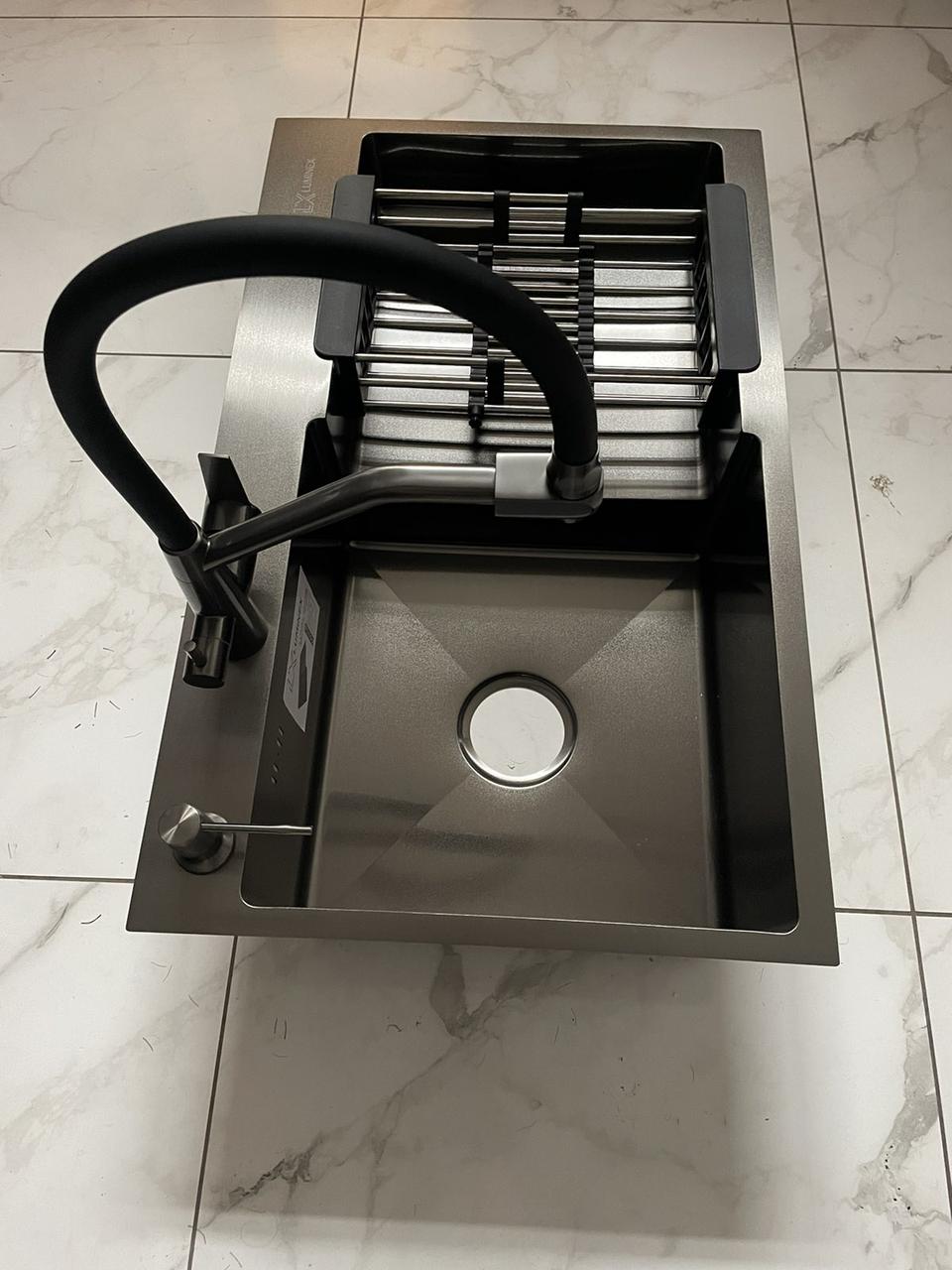 Мийка для кухні Luminex 7848 см ліва та кран Kroner PVD03817BLK з під'єднанням до фільтра води, фото 1