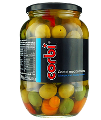 Оливки коктейль з морквою, часником та огірком Корбі Corbi 835/500g 8шт/ящ (Код: 00-00012163)