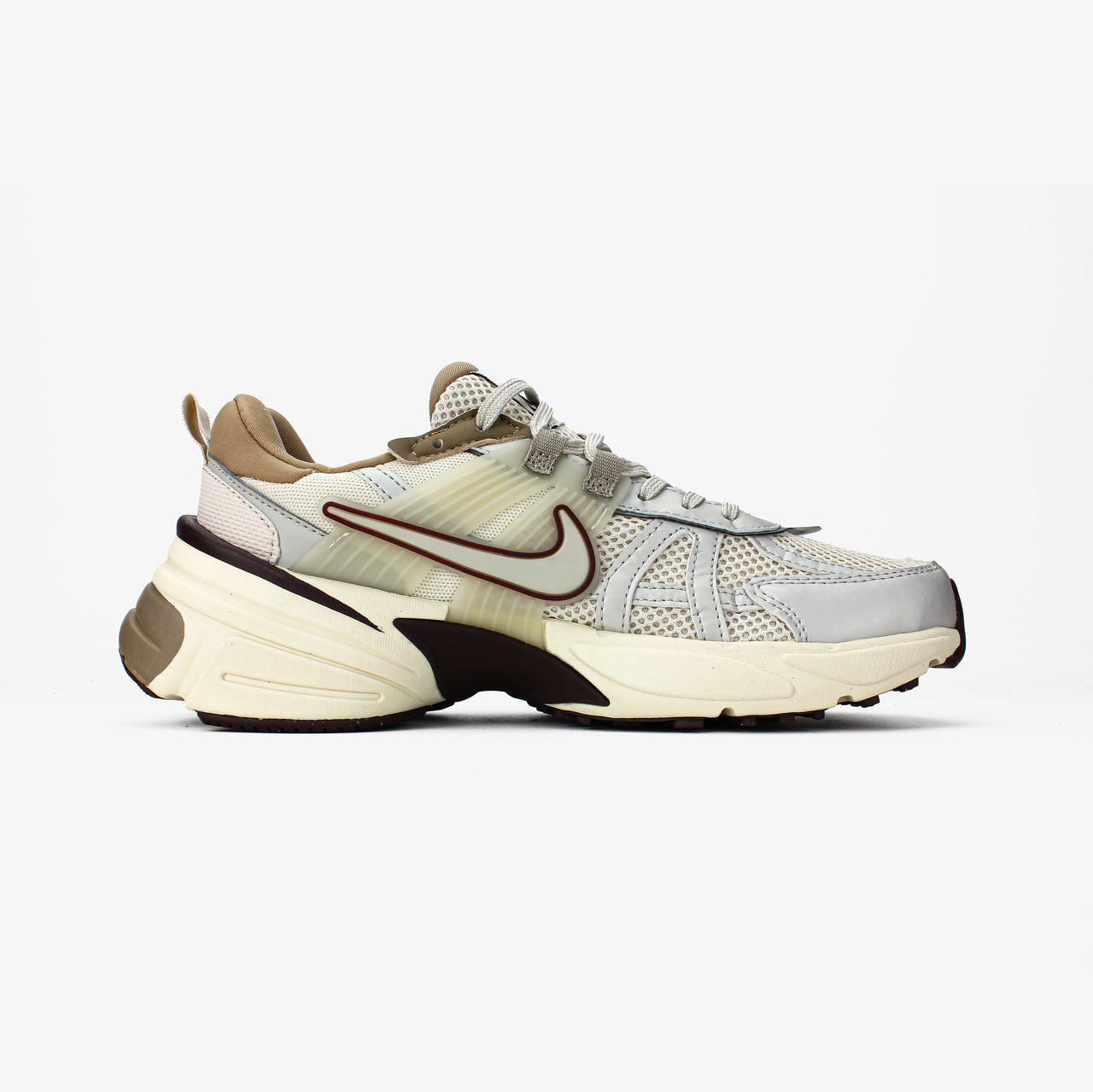 Кросівки Nike V2K Runtekk Beige / Найк В2К Рантек