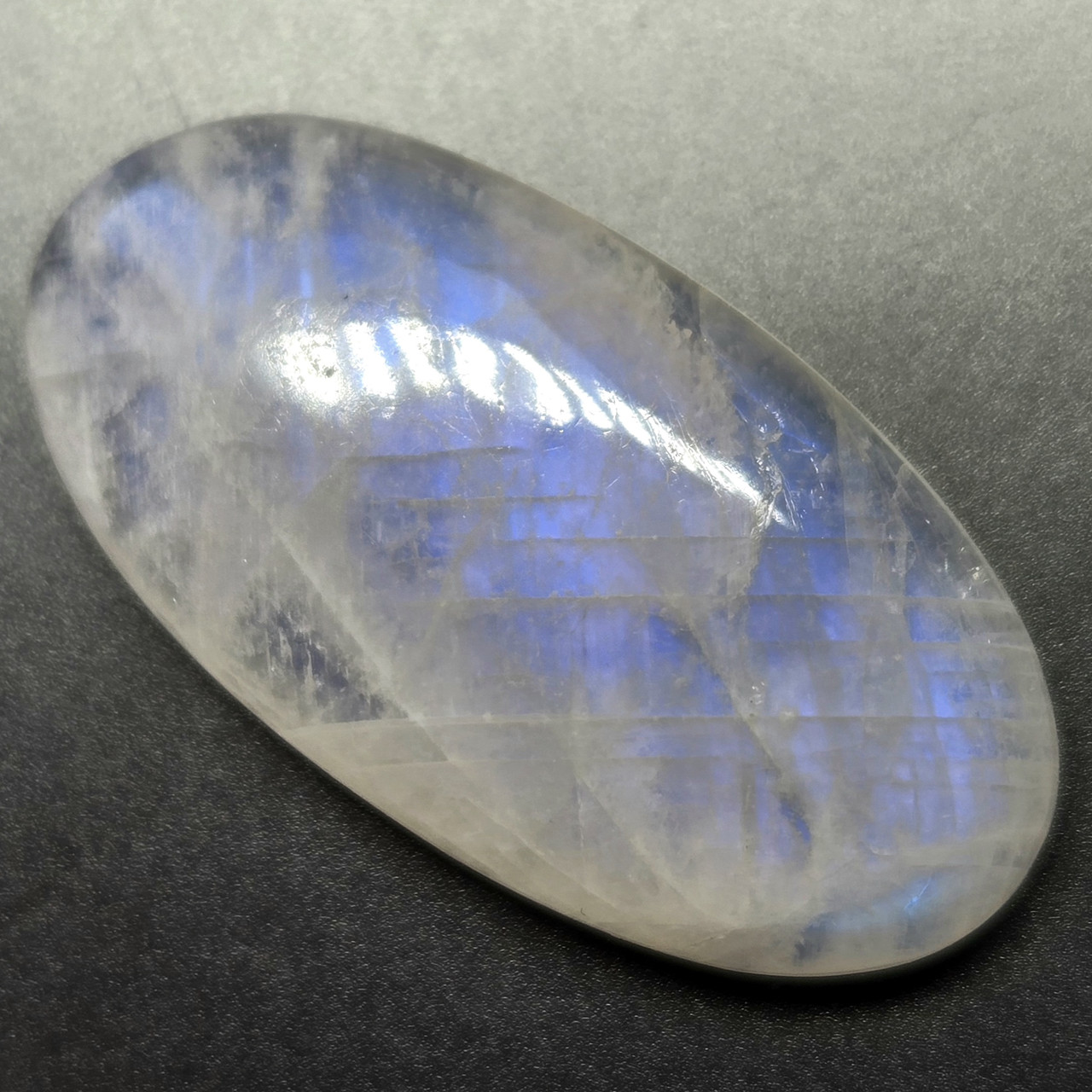Місячний камінь – кабошон 46 ct, натуральний для створення прикрас