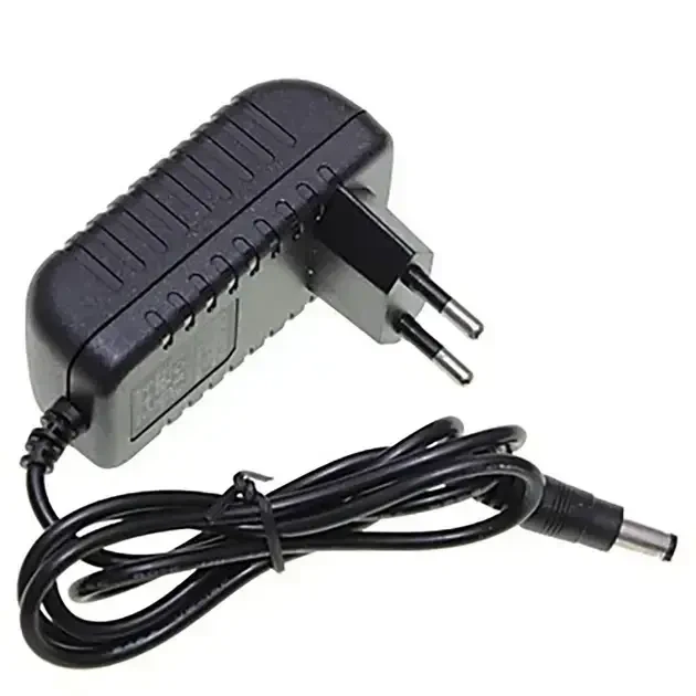 ОЧЕНКА! Блок Живлення 6V 1A роз'єм 5.5х2.5мм AC/DC Adapter (Плохе паковання 3074)