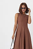 Універсальна жіноча сукня міді без рукавів коричнева легка літня сукня розмір S, фото 4