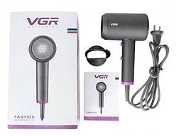 Фен VGR V-400 Професійний фен 1800-2000 Вт вага 407 г розмір 20 на 13,5 на 7,8 см