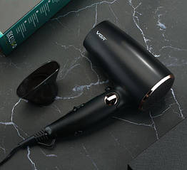 Фен VGR V-439 потужність 1200-1600 Вт іонізація для гладкого волосся