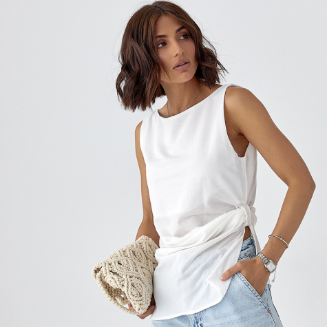 Віскозна жіноча майка з асиметричним низом з гумкою для волосся молочна блузка топ на літо, фото 1