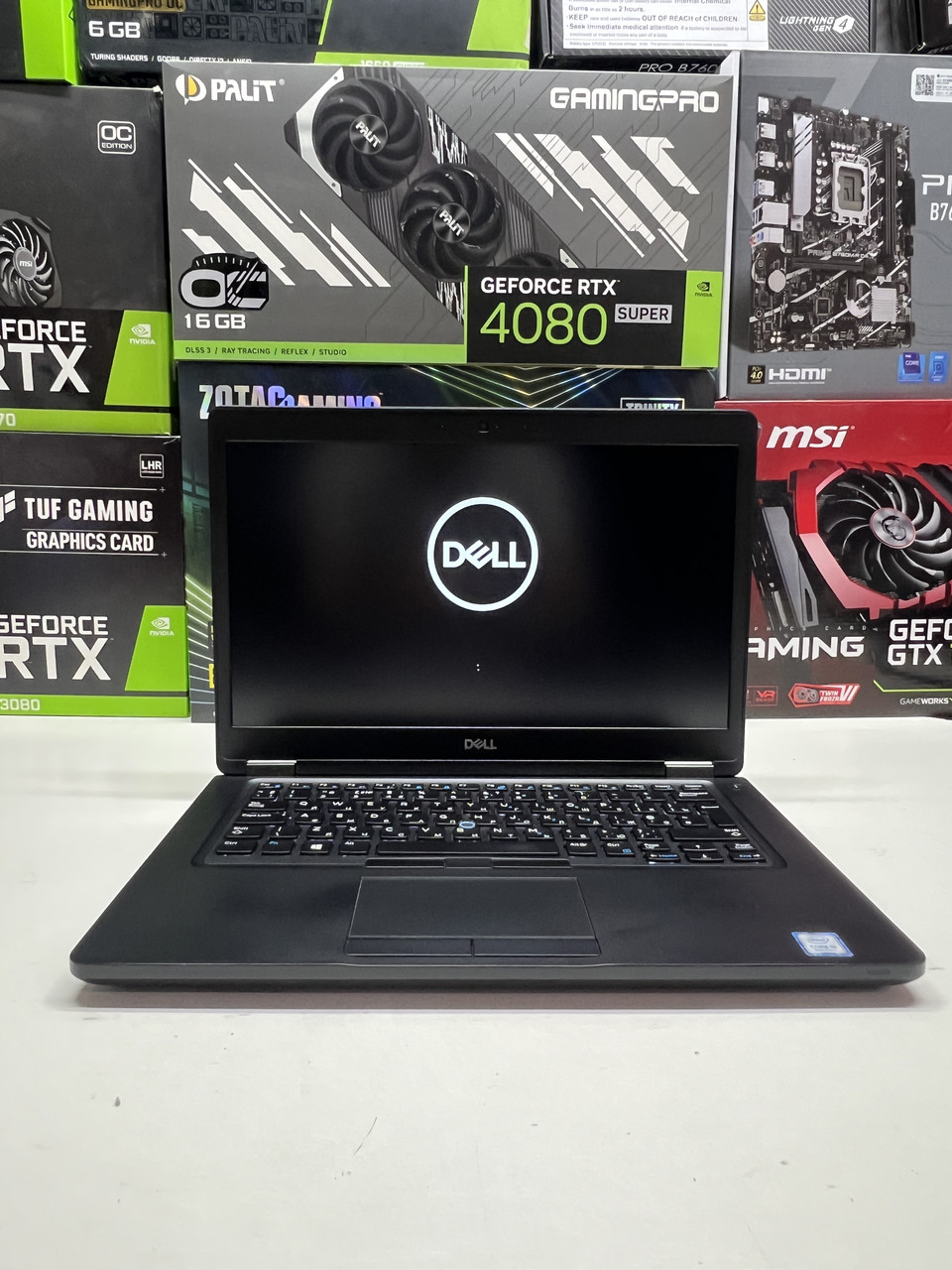 Ноутбук DELL latitude 5490 - 14" FHD IPS | Intel core i5 8250U| DDR4 8gb| ssd 256gb|