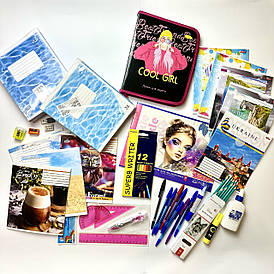 Готовий шкільний набір канцтоварів для дівчат 5-6 класів. 82 предмета