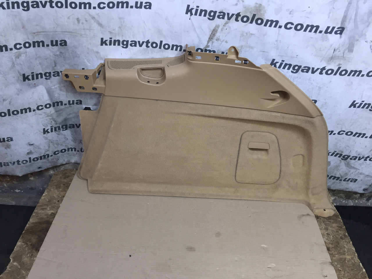 Обшивка багажника права Porsche Cayenne 958 95855503807DM5, фото 1