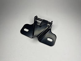 Скоба замка задніх дверей верх, низ Renault Kangoo 2 (2009-...)