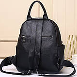 Рюкзак жіночий шкіряний з тичненням під рептилію чорний 34926, фото 10