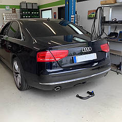 Фаркоп Audi A8 D4 2010-2017 (Quattro, Long) швидкознімний гак на ключах